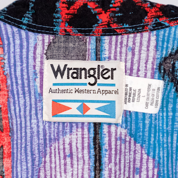 Vintage 90s Women's Wrangler Western Shirt LARGE Statement Aztec Tribal Colorful - Picture 7 of 7